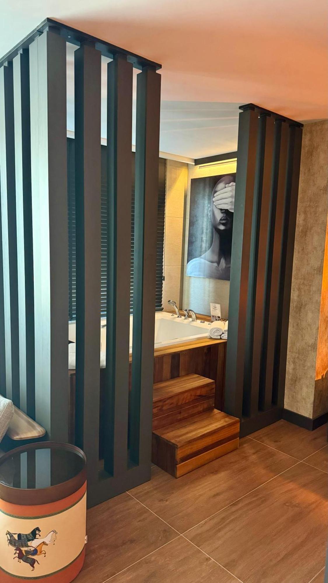 Sirin Park Hotel Adana Esterno foto