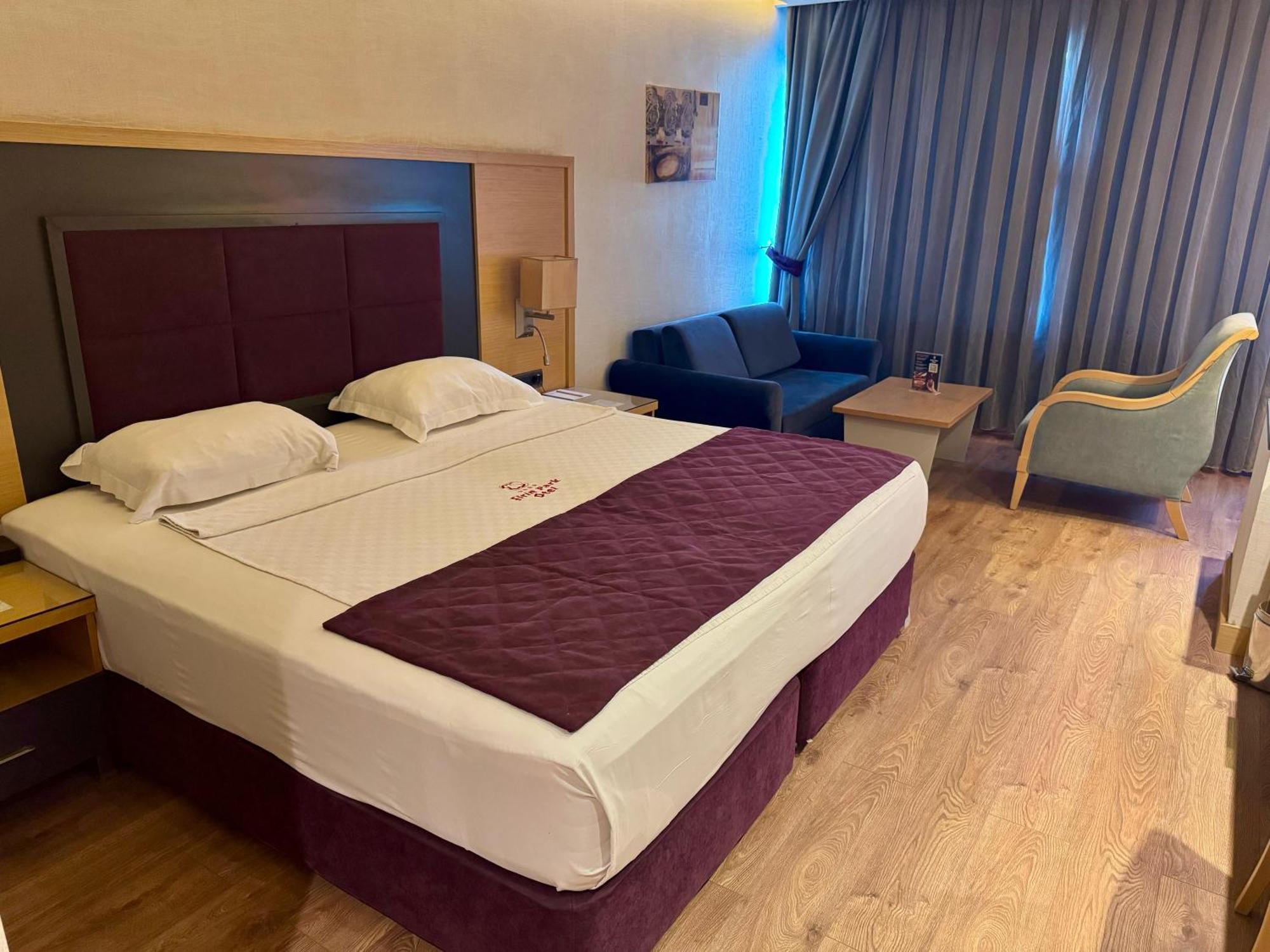 Sirin Park Hotel Adana Esterno foto