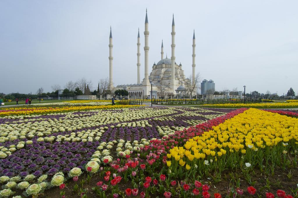 Sirin Park Hotel Adana Esterno foto